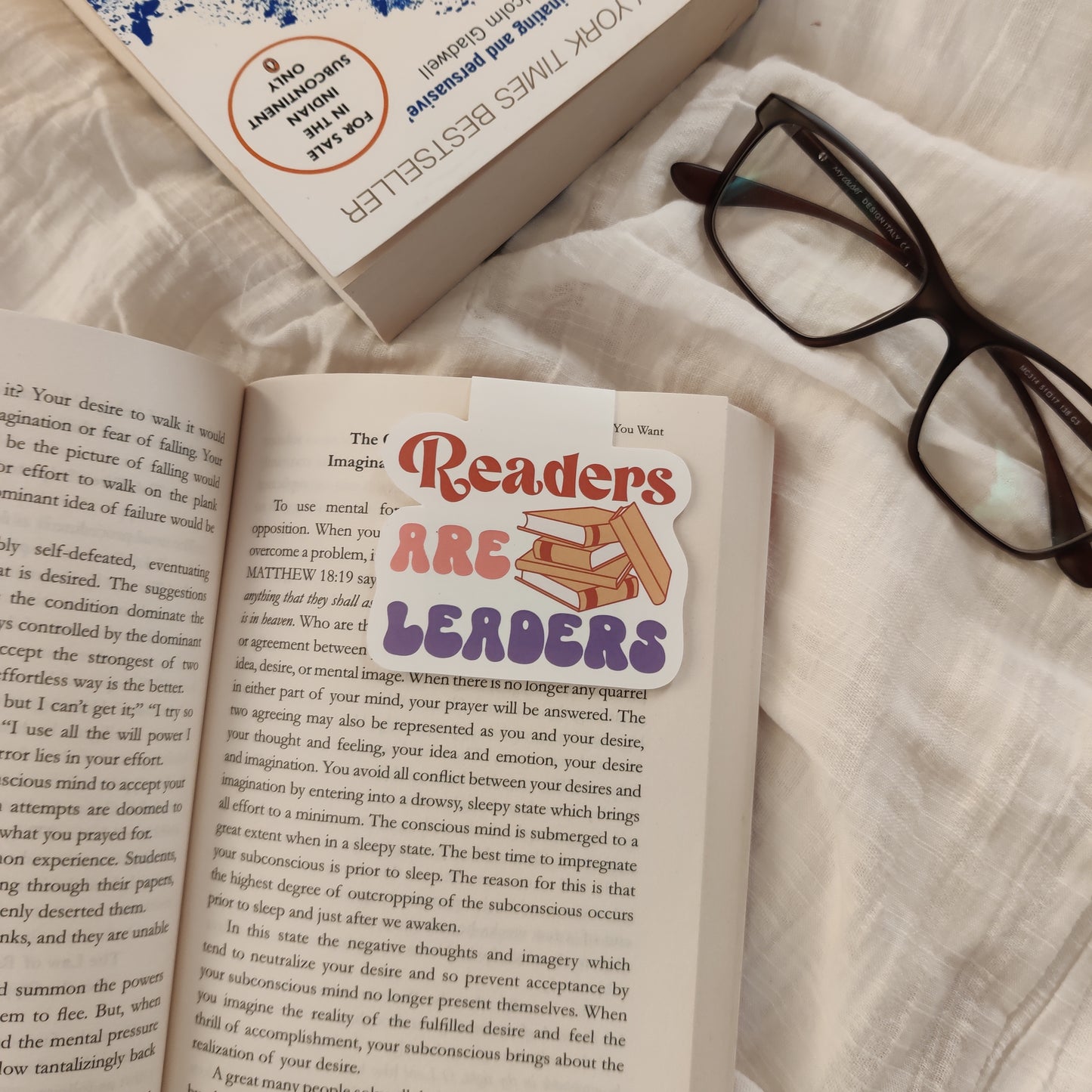 "Readers Are Leaders" Magnetic Bookmark